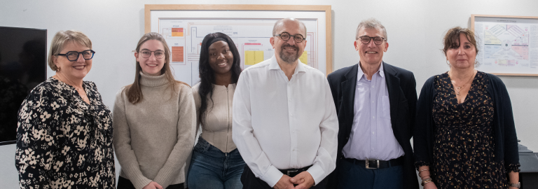 Équipe bilingue du cabinet Fiduciaire Beloeuvre & Associés, accompagnant entreprises et particuliers en français et en anglais.