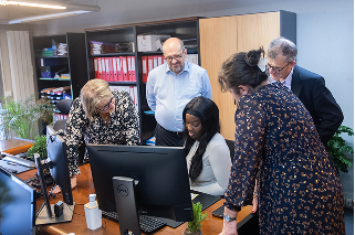 Travail d’équipe au cabinet Fiduciaire Belœuvre et Associés dans le cadre d’un accompagnement à la création et au développement d’entreprise.